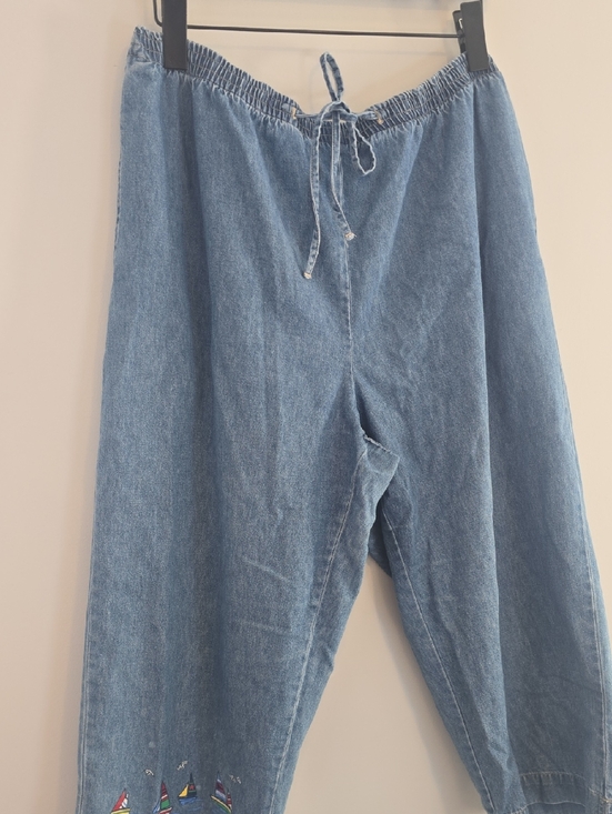 Ty Denim - Vintage 90's Sailboat Plus Size Ty Light Blue Denim Drawstring Capri Pants